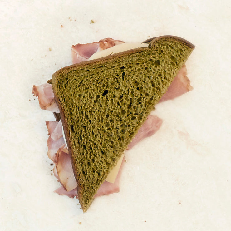 Spinach & Leek Sliced Bread (13 slices per package)